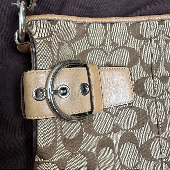 Coach Signature Canvas and Leather Soho 3574 shoulder purse - Picture 8 of 15